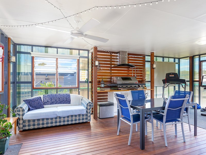 5 Aqua Place, Tin Can Bay QLD 4580