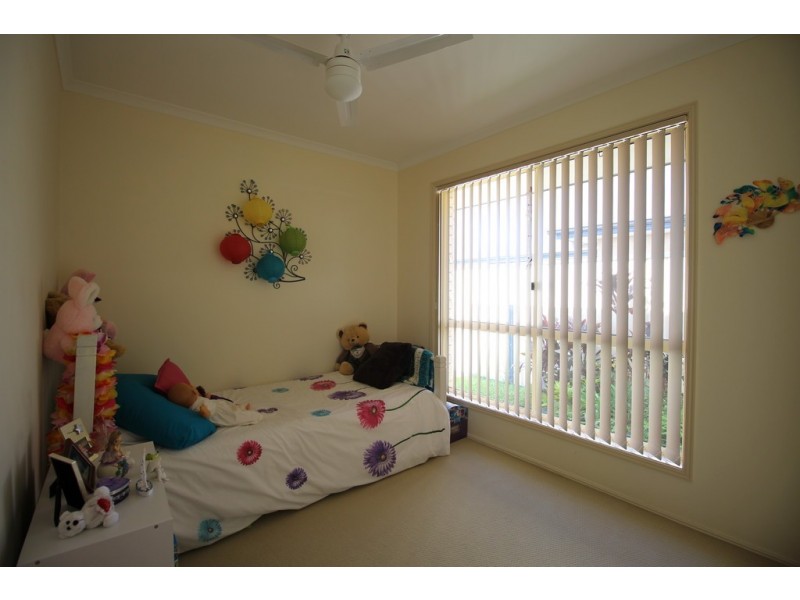 8 Mariposa Place, Cooloola Cove QLD 4580
