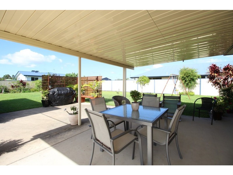 8 Mariposa Place, Cooloola Cove QLD 4580