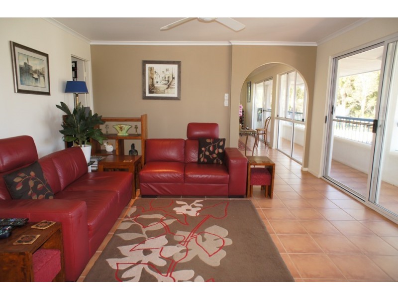 23 Bream Street, Tin Can Bay QLD 4580