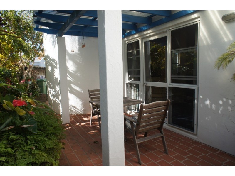 23 Bream Street, Tin Can Bay QLD 4580