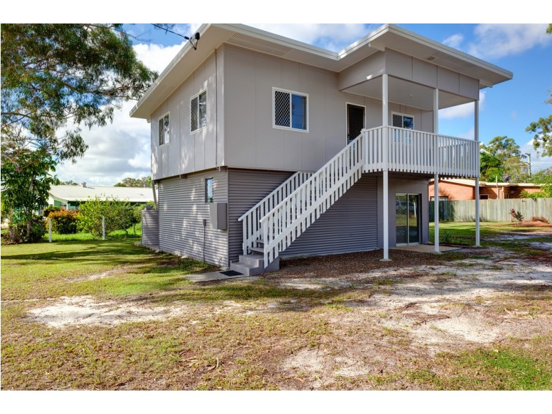2 Doric Court, Cooloola Cove QLD 4580