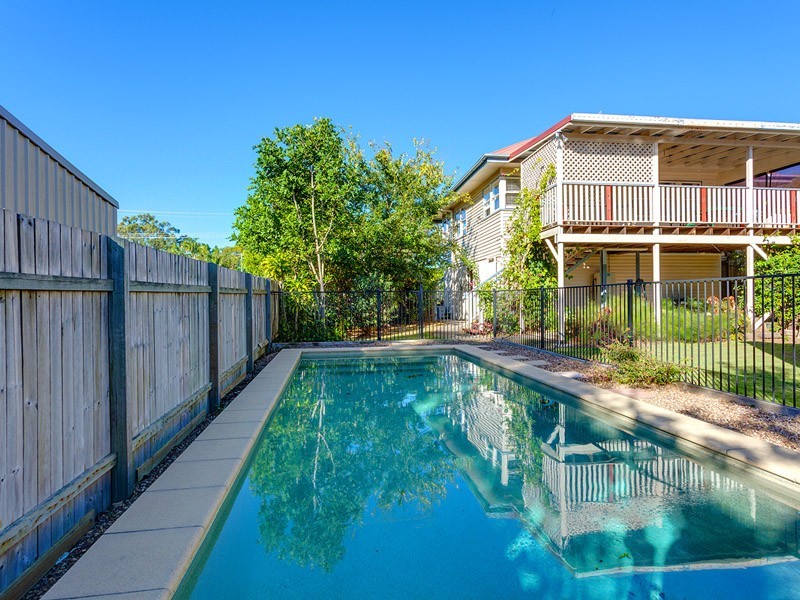 176 Queen Elizabeth Drive, Cooloola Cove QLD 4580