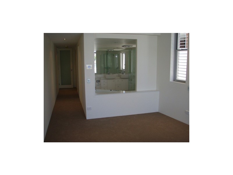 33 Griffith Street, New Farm QLD 4005