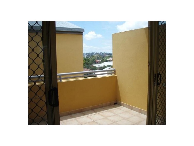 4/746 Brunswick Street, New Farm QLD 4005