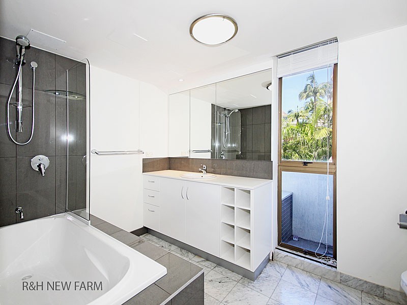 Kangaroo Point QLD 4169