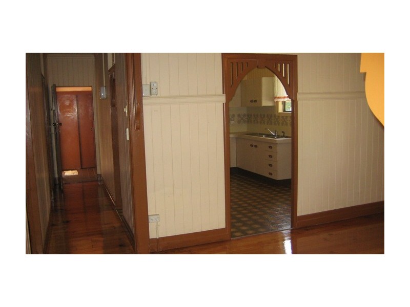 26 Heath Street, East Brisbane QLD 4169