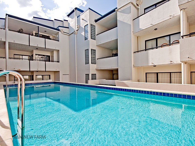 18/120 Commercial Road, Teneriffe QLD 4005