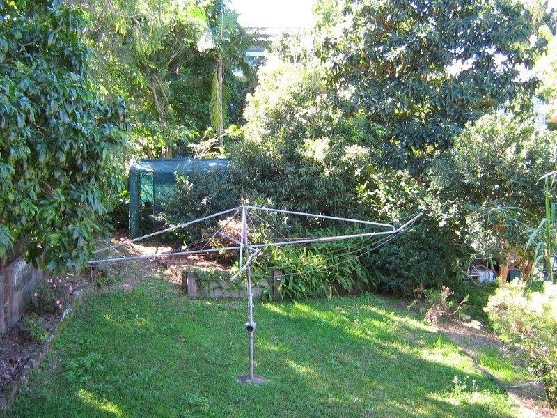 10 Hawthorne Street, New Farm QLD 4005