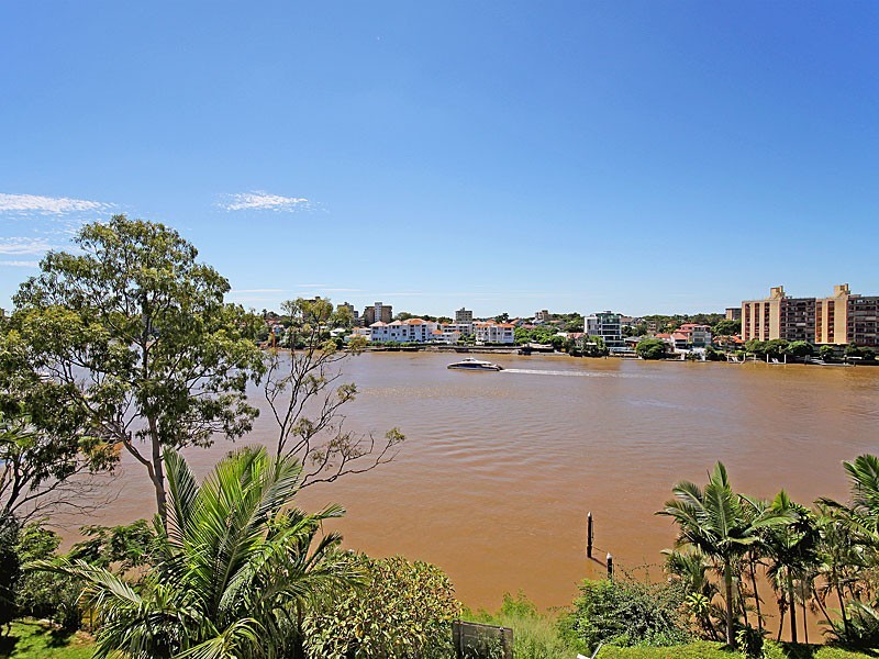 6/77 Cairns Street, Kangaroo Point QLD 4169