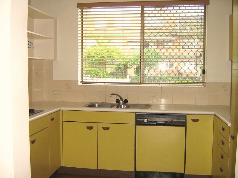 2/793 Brunswick Street, New Farm QLD 4005