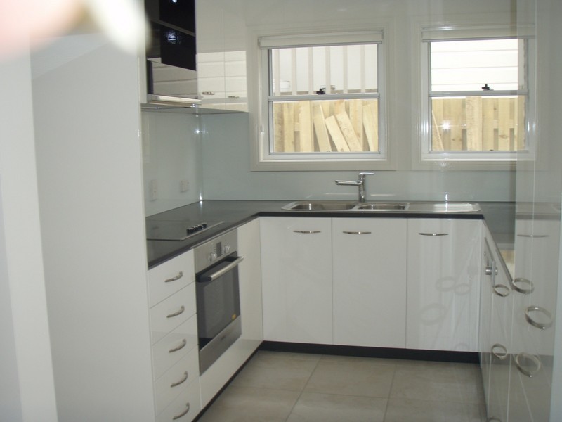 41 York Parade, Spring Hill QLD 4000