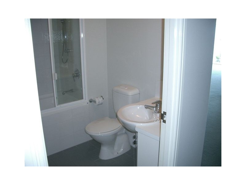 29/27  Vernon Terrace, Teneriffe QLD 4005