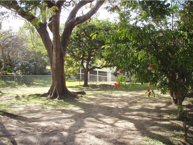 19  Heath Street, East Brisbane QLD 4169