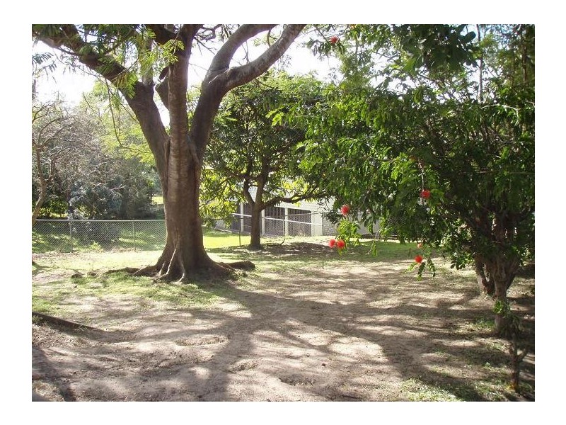 18  Heath Street, East Brisbane QLD 4169