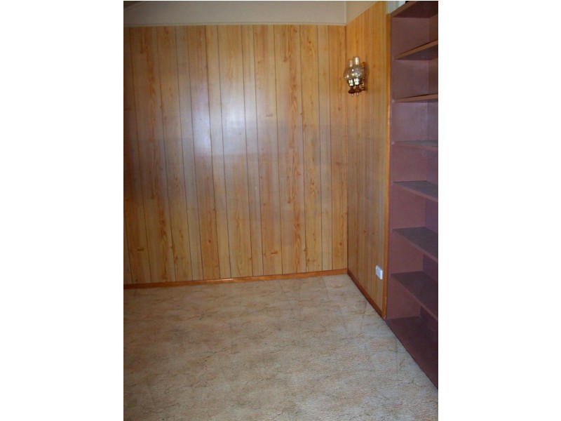 18 Heath Street, East Brisbane QLD 4169