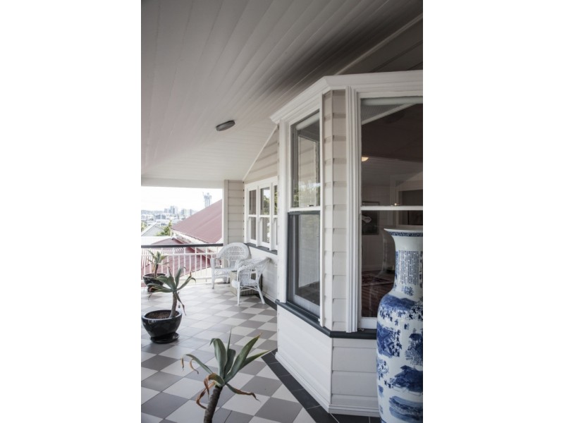 66 Chester Street, New Farm QLD 4005