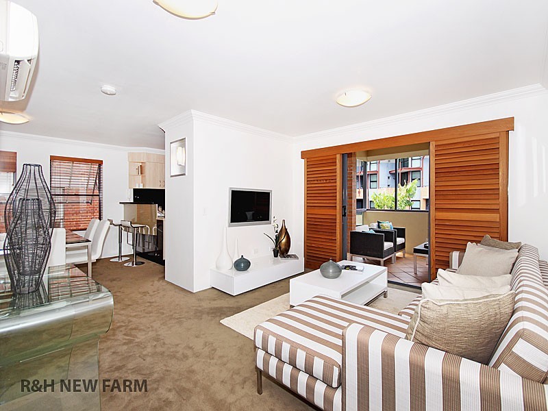 9/140 Commercial Road, Teneriffe QLD 4005