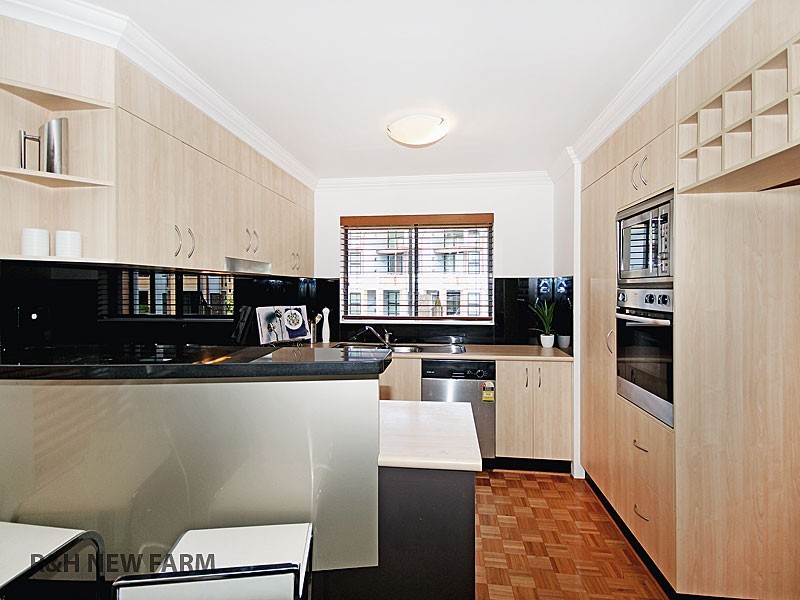 9/140 Commercial Road, Teneriffe QLD 4005