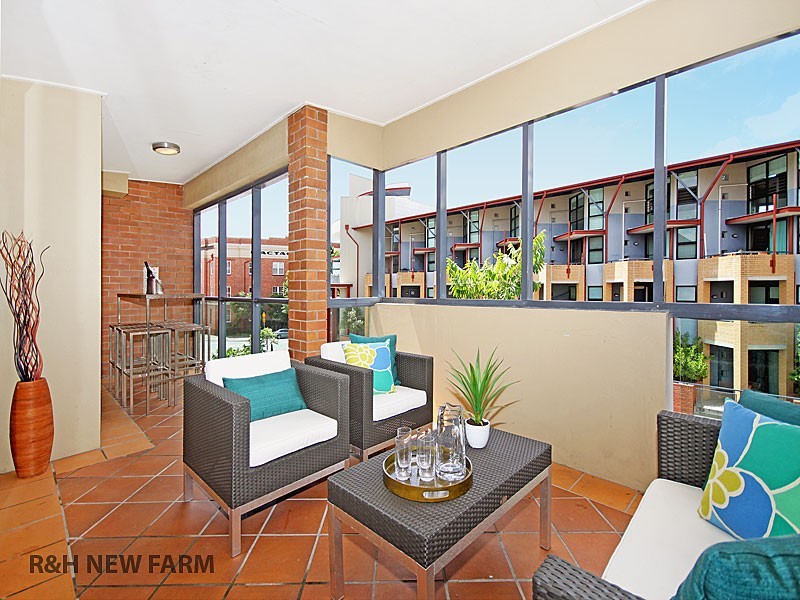 9/140 Commercial Road, Teneriffe QLD 4005