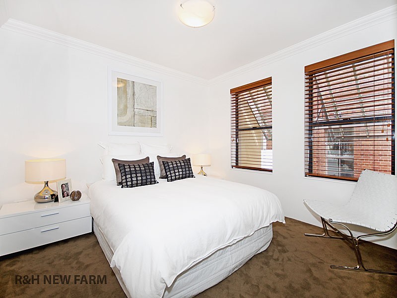 9/140 Commercial Road, Teneriffe QLD 4005