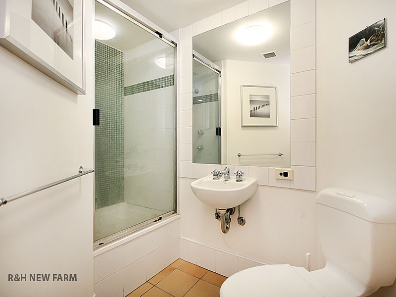 30/120 Sydney Street, New Farm QLD 4005