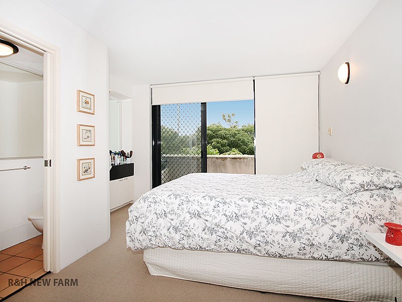 30/120 Sydney Street, New Farm QLD 4005