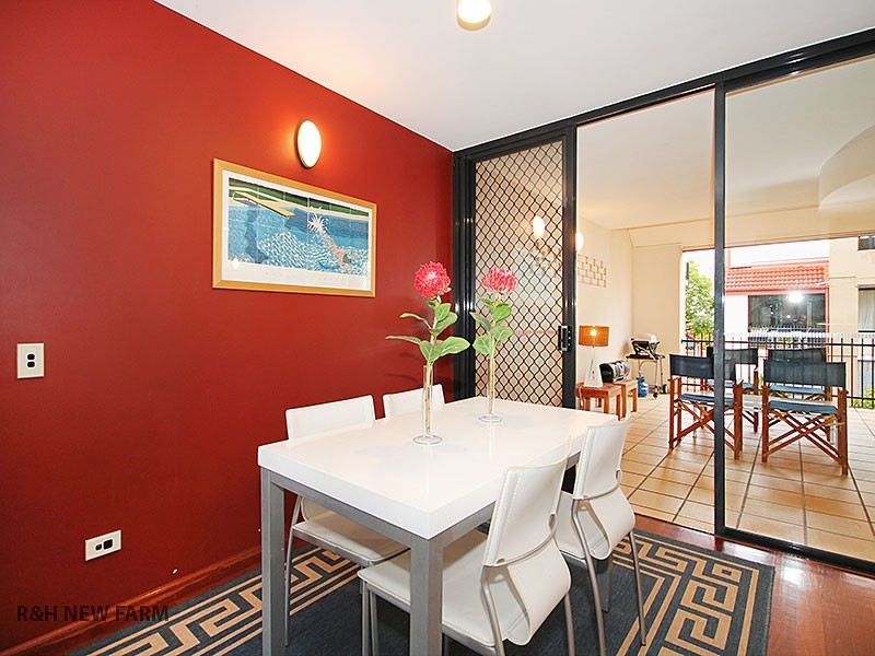 30/120 Sydney Street, New Farm QLD 4005