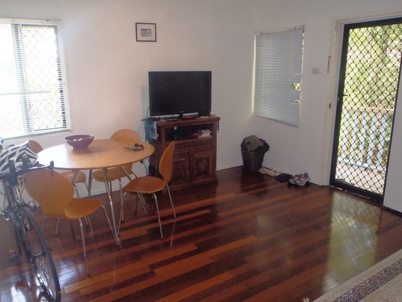 35 Shaw Street, Bardon QLD 4065
