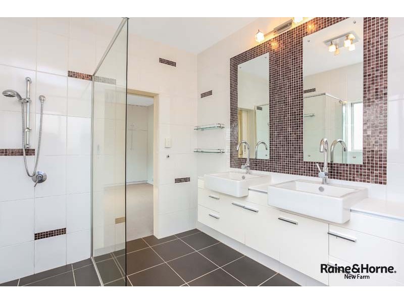 4/99 Moreton Street, New Farm QLD 4005