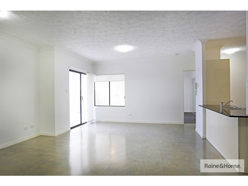 8/120  Commercial Road, Teneriffe QLD 4005