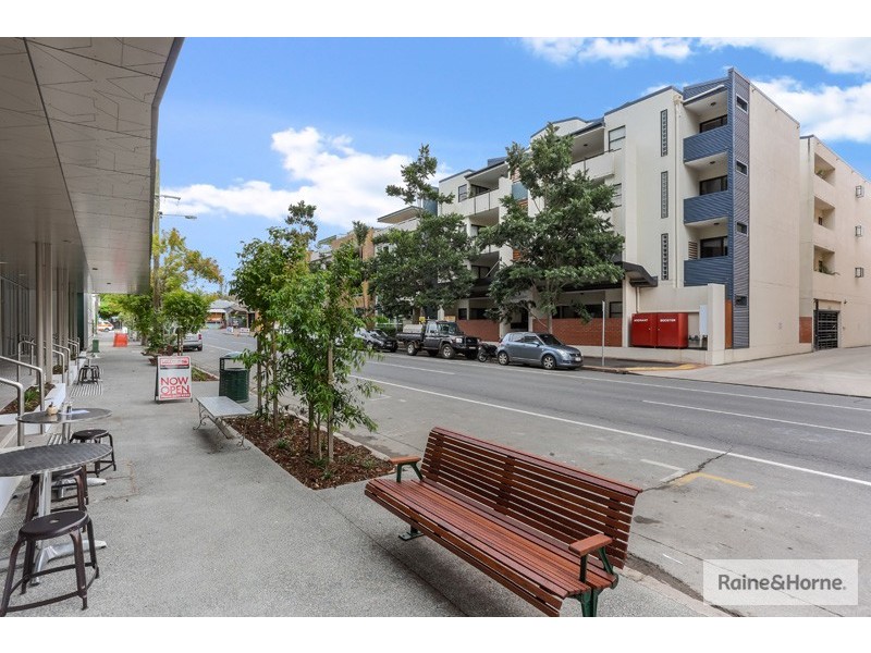 8/120  Commercial Road, Teneriffe QLD 4005