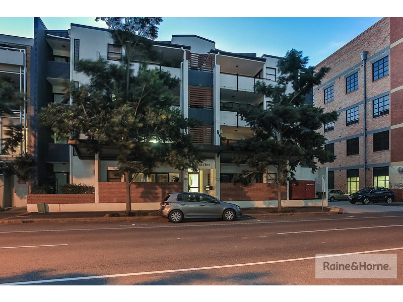 8/120  Commercial Road, Teneriffe QLD 4005