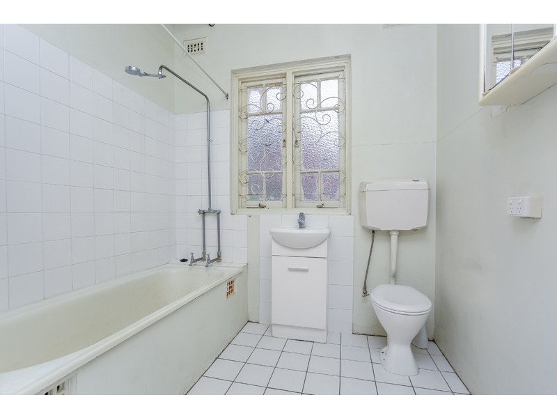 2/74 Merthyr Road, New Farm QLD 4005