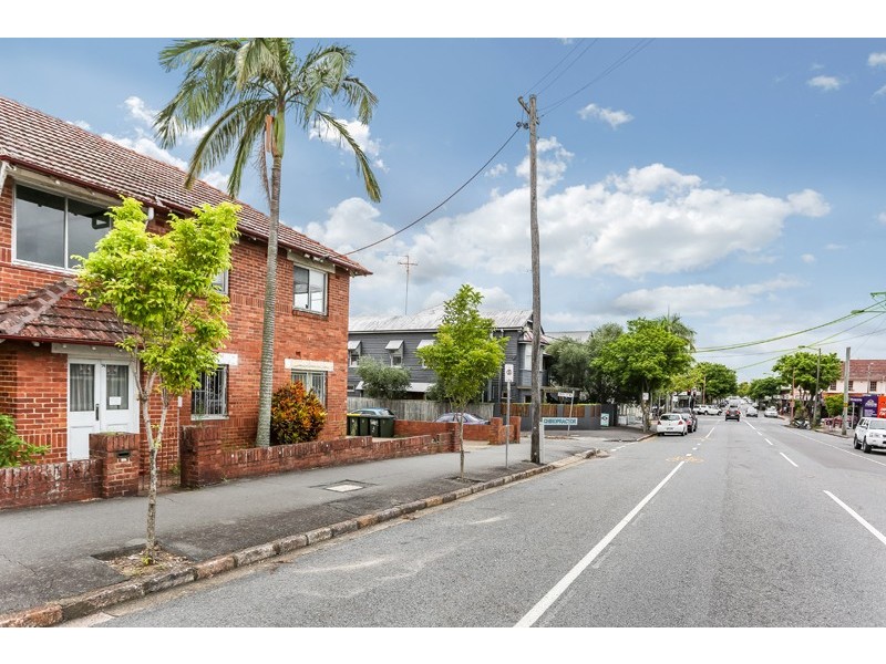 2/74 Merthyr Road, New Farm QLD 4005