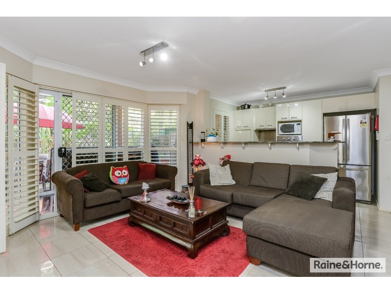 2/102 Langshaw Street, New Farm QLD 4005