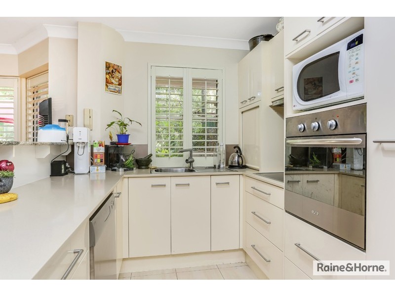2/102 Langshaw Street, New Farm QLD 4005