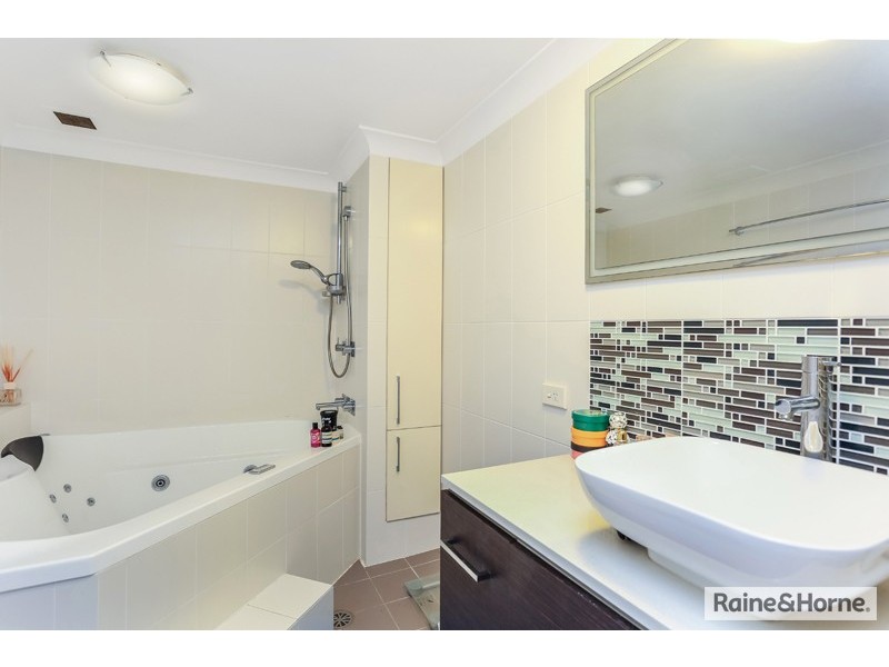 2/102 Langshaw Street, New Farm QLD 4005