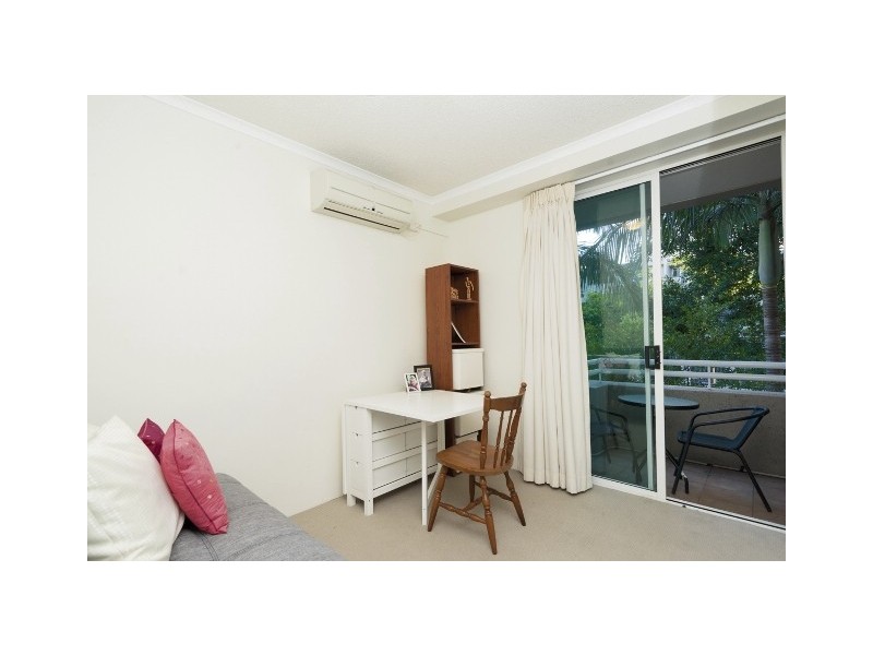 18/27 Vernon Terrace, Teneriffe QLD 4005
