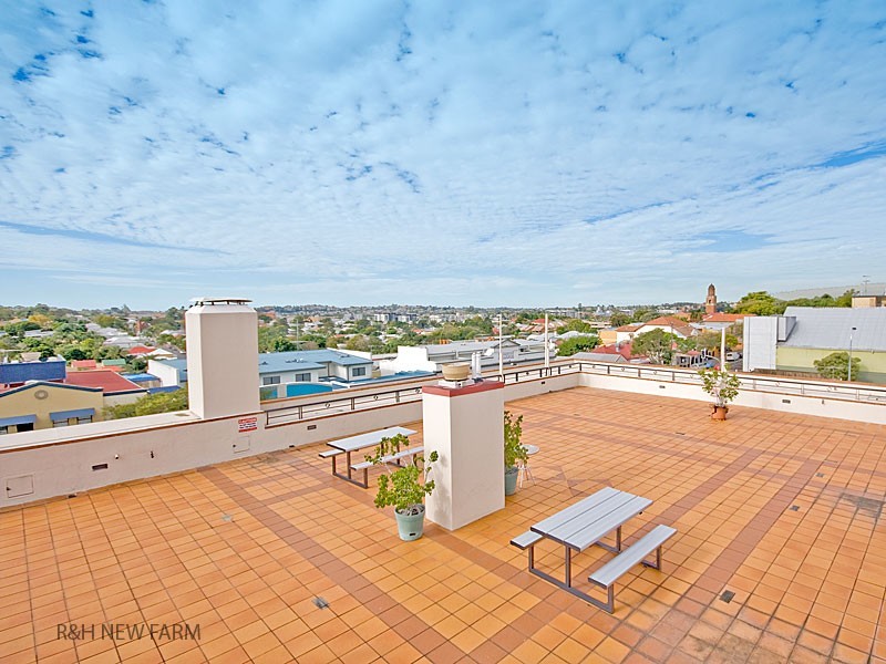 33/693 Brunswick Street, New Farm QLD 4005