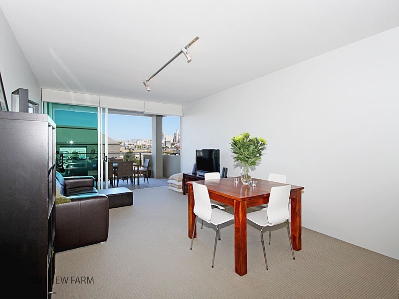 23/20 Newstead Terrace, Newstead QLD 4006