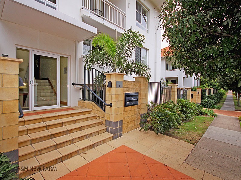 32/6 Merthyr Road, New Farm QLD 4005