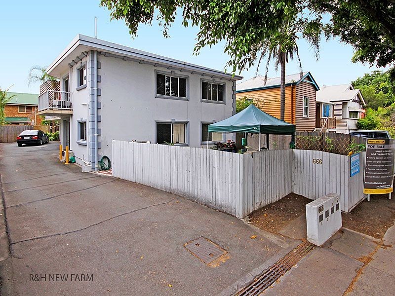 3/666 Kingsford Smith Drive, Hamilton QLD 4007