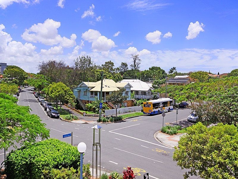 1B/172 Oxlade Drive, New Farm QLD 4005