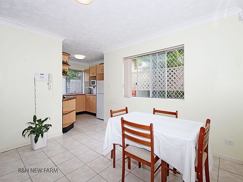3/41 Mclay Street, Coorparoo QLD 4151
