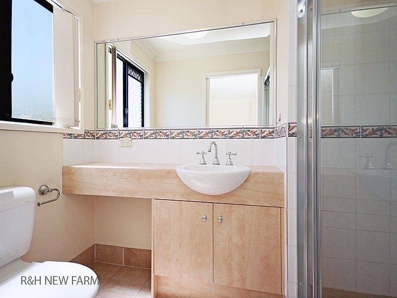 4/7 Indooroopilly Road, Taringa QLD 4068