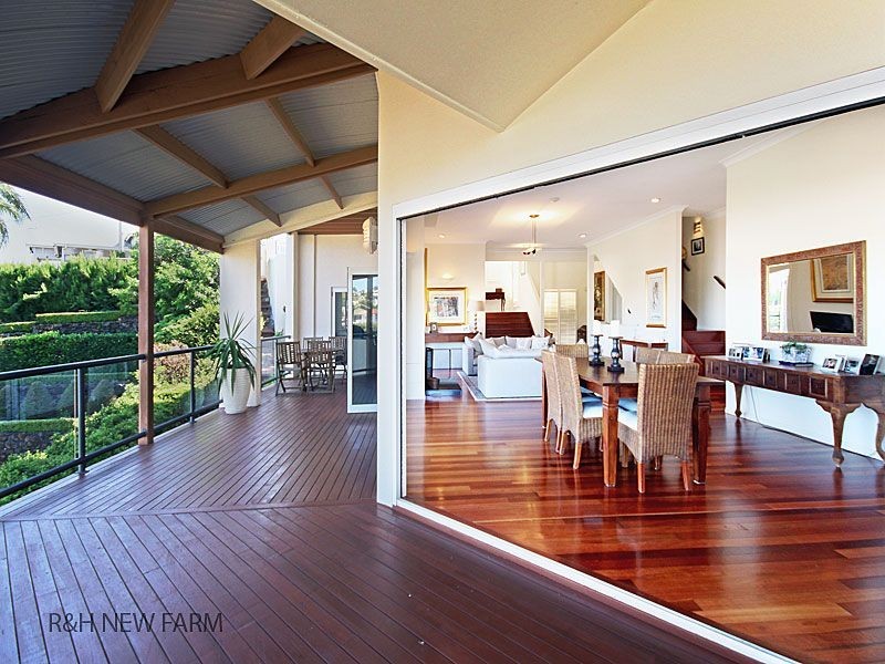 85 Hillside Crescent, Hamilton QLD 4007