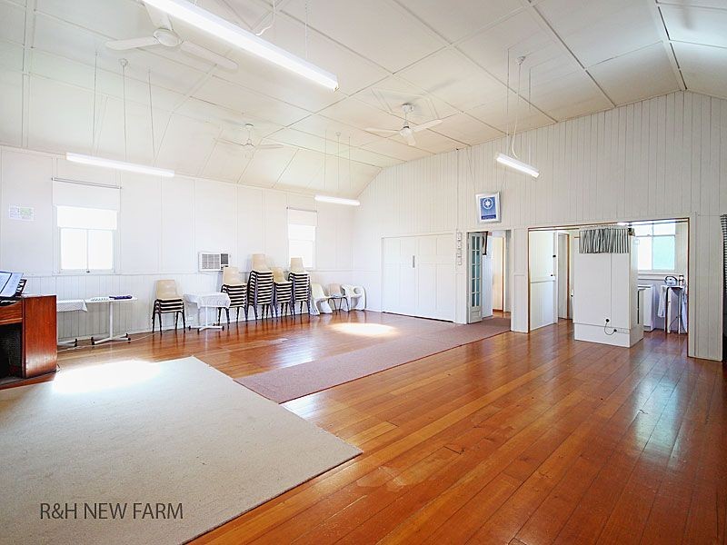8 Thorne Street, Windsor QLD 4030