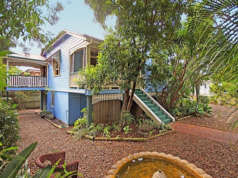 34 Brassey Street, Fairfield QLD 4103