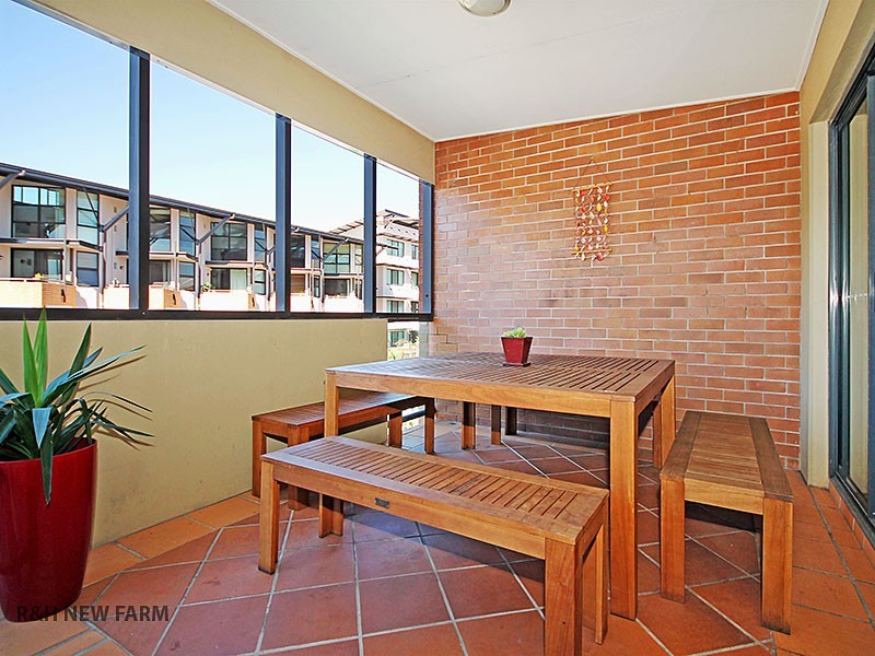 9/140 Commercial Road, Teneriffe QLD 4005